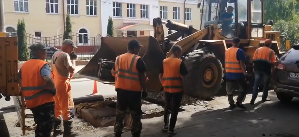 Капитальный ремонт улицы Горького в Брянске идёт по графику