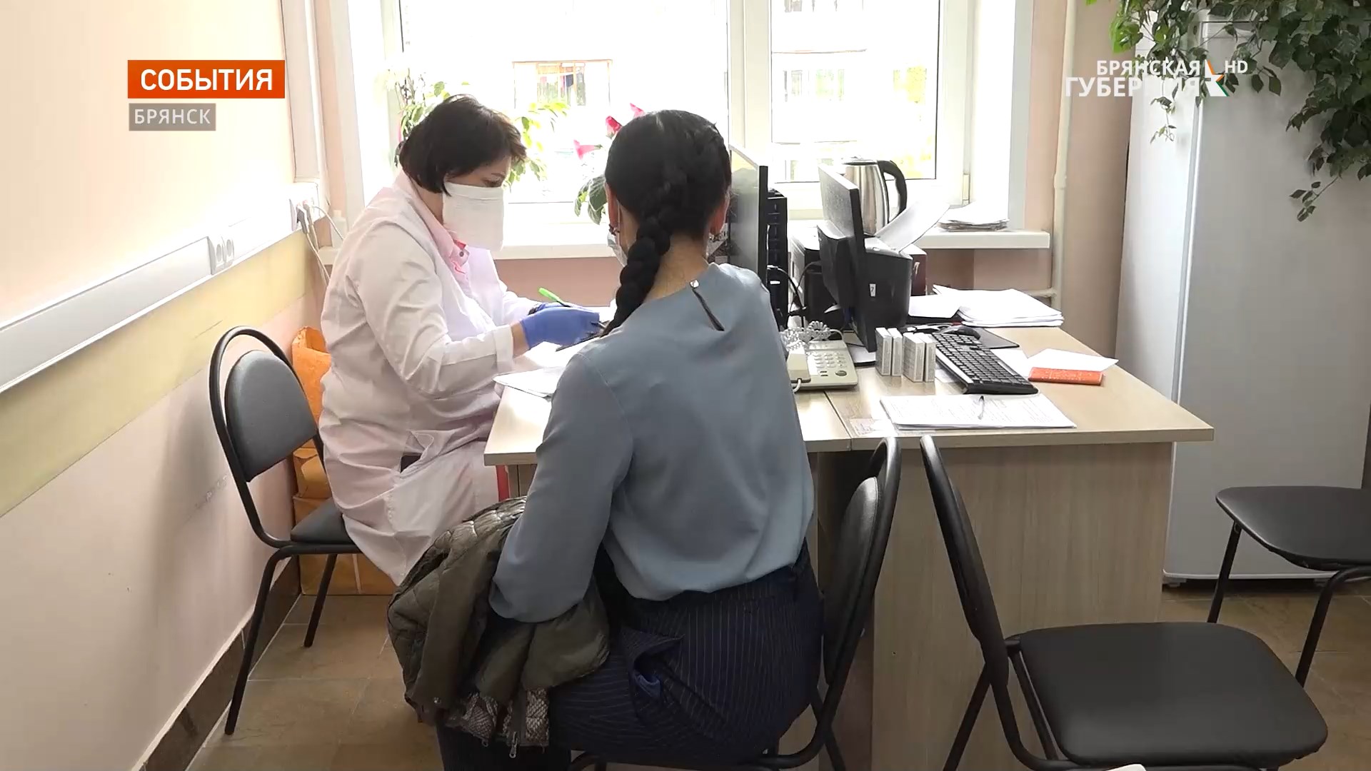 Медотвод от прививки против коронавируса брянцам выдаст только врачебная комиссия