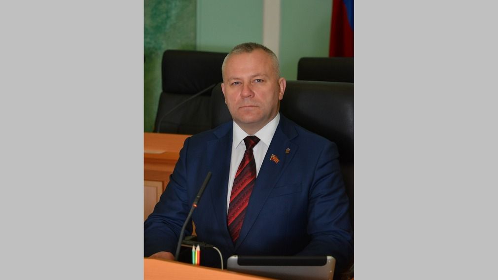 Председатель Брянской облдумы Валентин Суббот поздравил жителей региона с Днем ВМФ