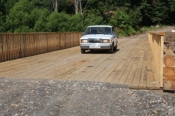Открыто движение по отремонтированному мосту в Рогнединском районе Брянской области