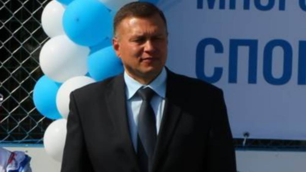 В Брянске скоропостижно умер директор школы №46 Сергей Гридин
