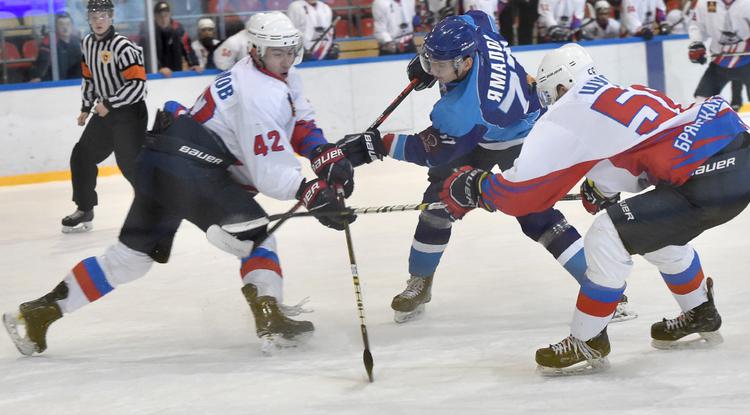 Хоккейные клубы «Брянск» и «Белгород» выдали голевую феерию в матчах предсезонки