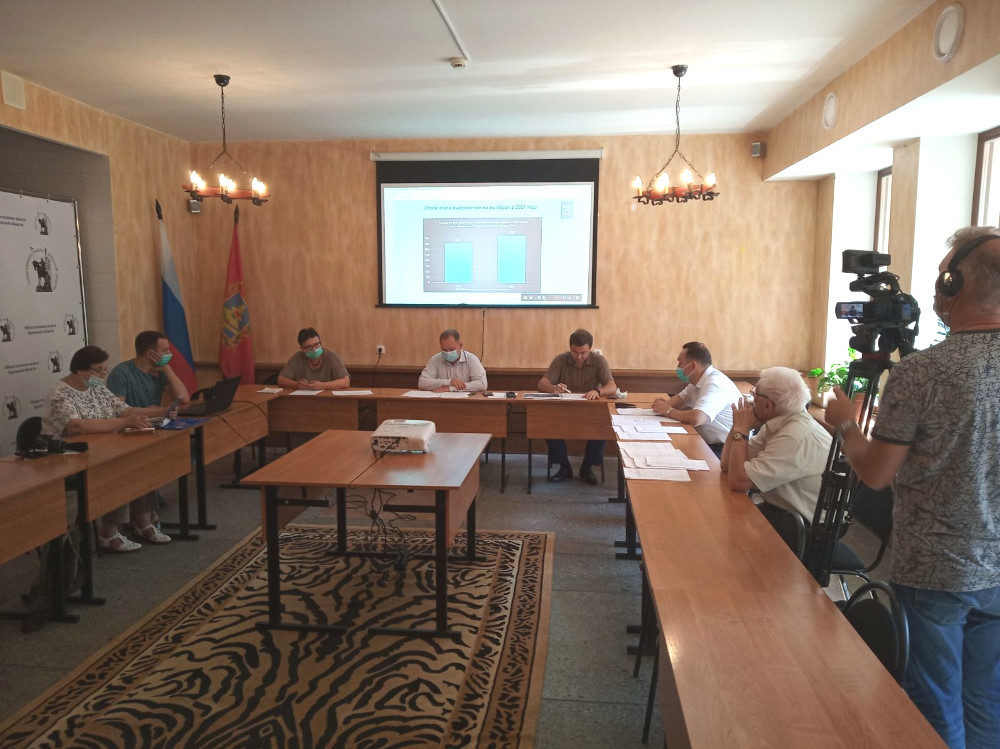 В Брянске региональная Общественная палата инициировала обсуждение выборной кампании