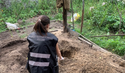 Житель Брянска убил свою мать и закопал ее тело в огороде
