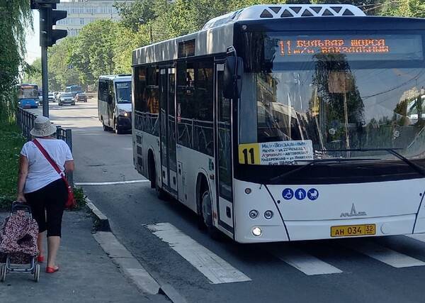 В Брянске вернули в маршрут остановку возле Дворца единоборств