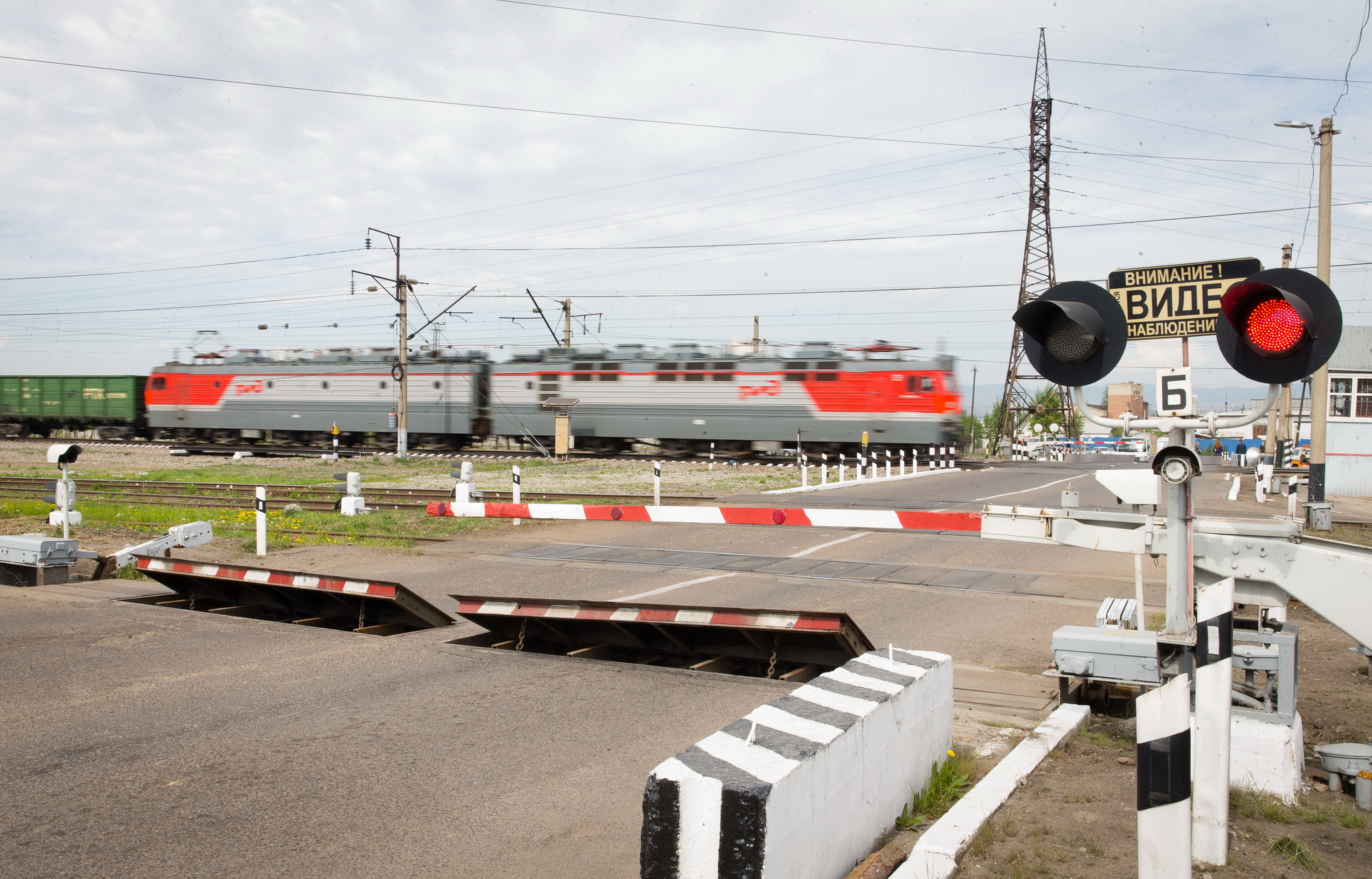 Будет закрыт для движения автомобилей переезд 423 км на станции Навля в Брянской области