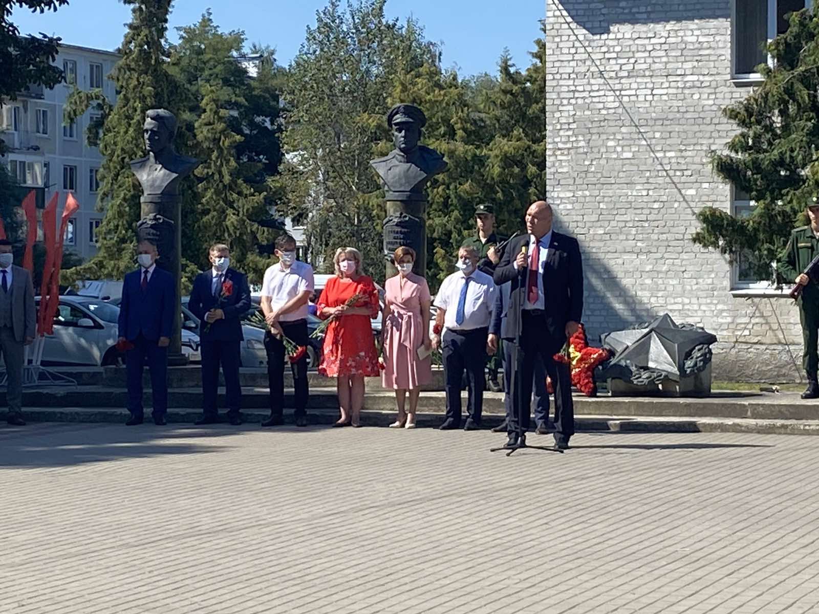 Город Карачев Брянщины празднует годовщину освобождения от немецко-фашистских захватчиков