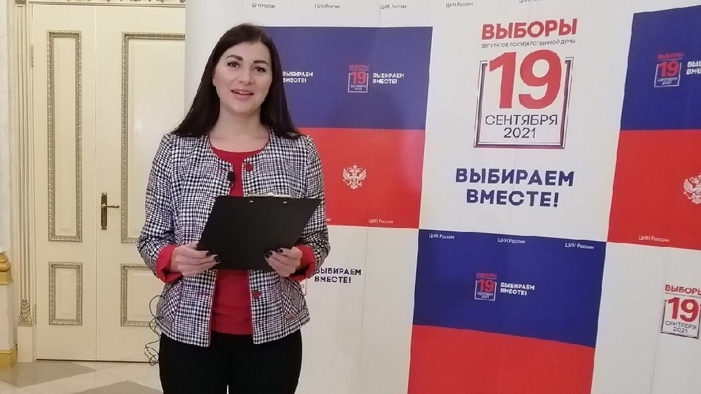 Председатель брянского облизбиркома Елена Анненкова озвучила предварительные результаты выборов