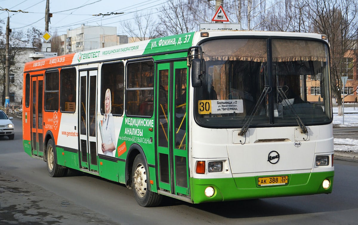 В Брянске в будние дни изменится расписание движения автобуса №30