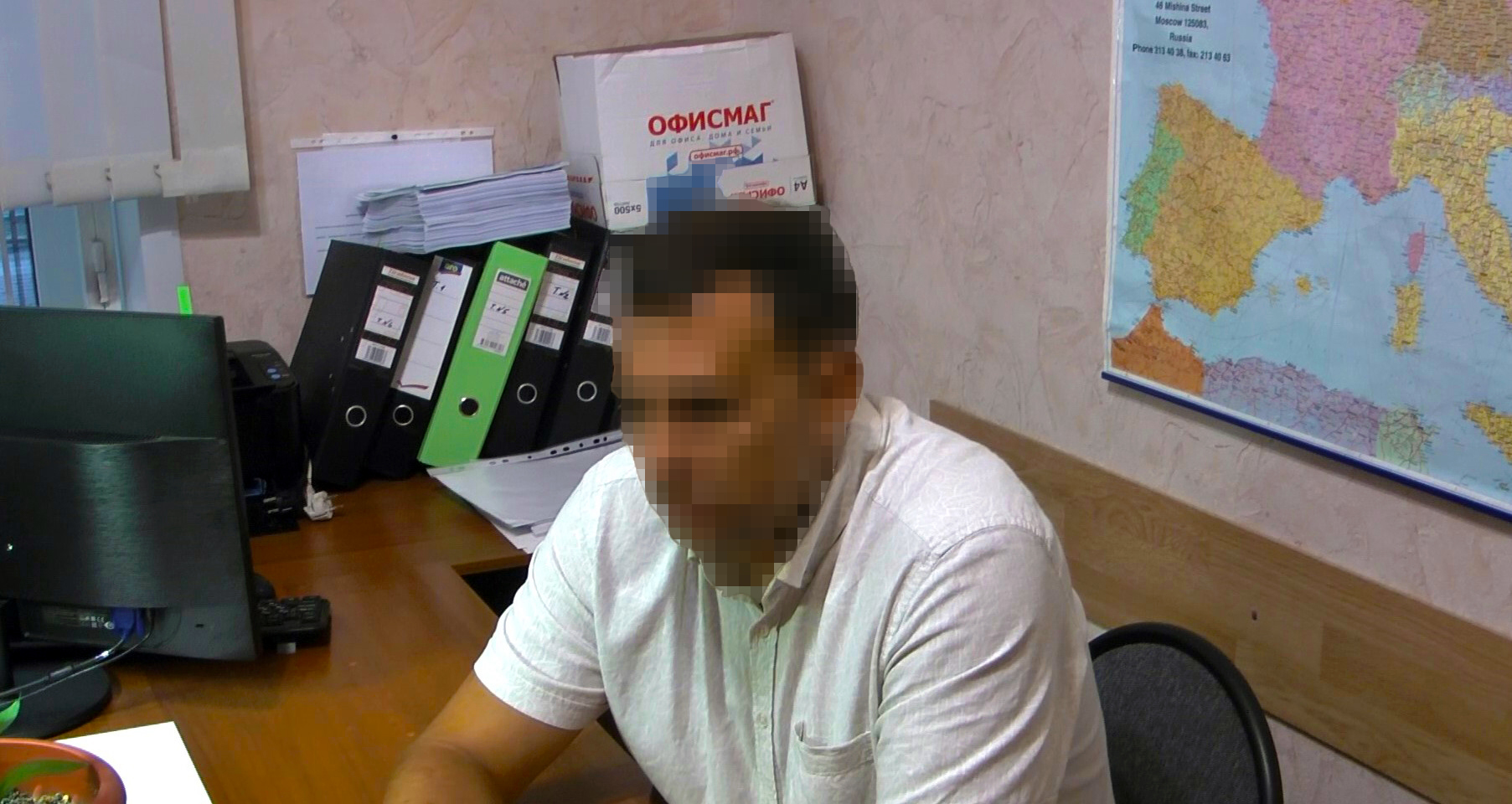 СУ СК РФ опубликовало видео визита следователей к брянскому чиновнику-взяточнику