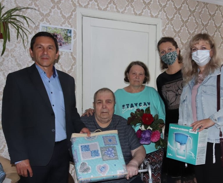 Супруги Иванютины из Трубчевского района отметили золотую свадьбу