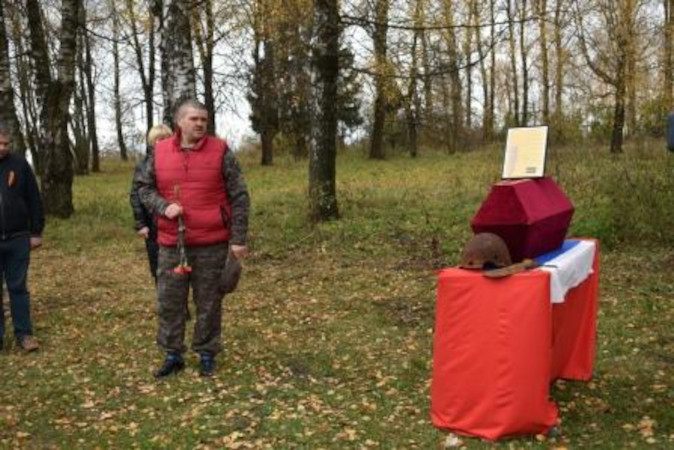 В Жирятинском районе перезахоронили останки бойца Великой Отечественной войны