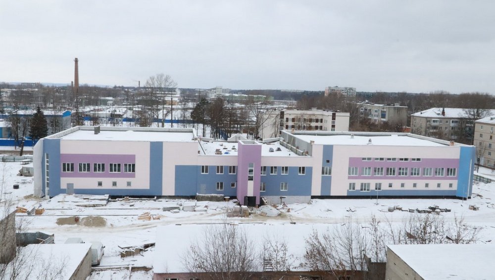 Со строителями бассейна в Бежицком районе Брянска расторгли контракт из-за нарушения сроков