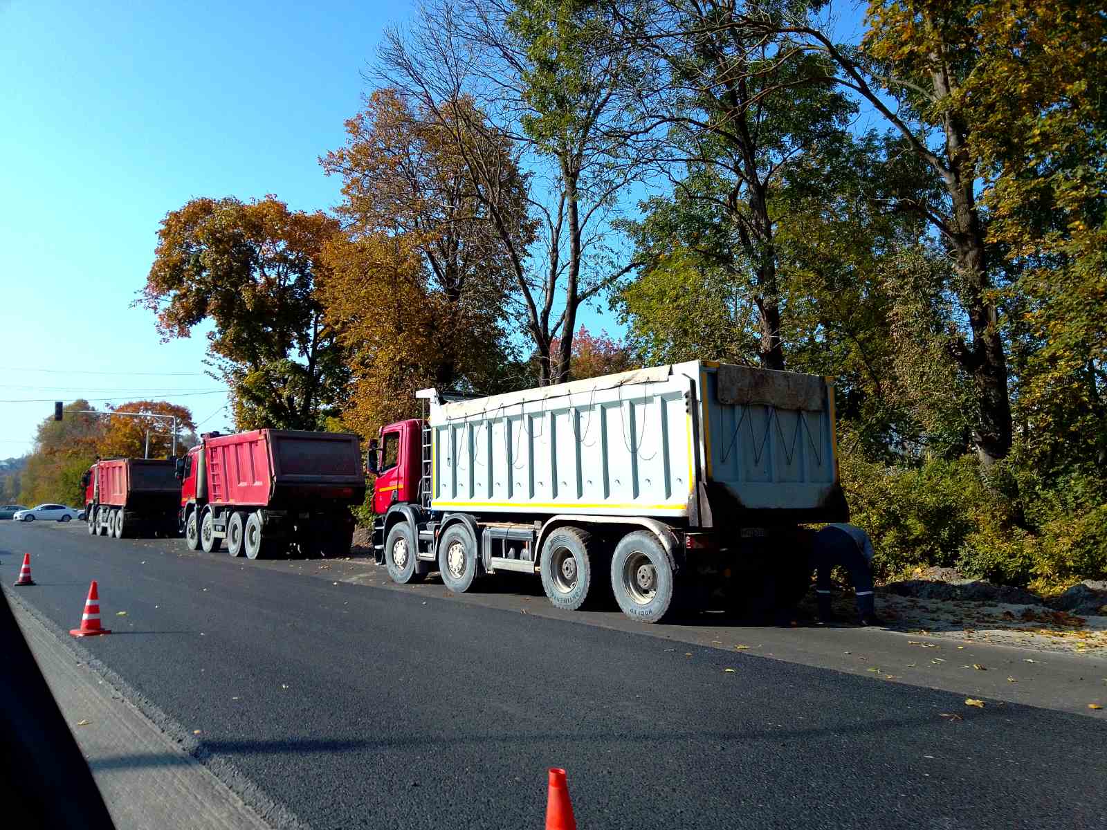 В Брянске ремонтируют Смоленское шоссе