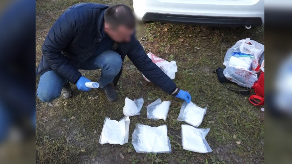 На Брянщине задержали жителя Пермской области почти с 3 килограммами мефедрона