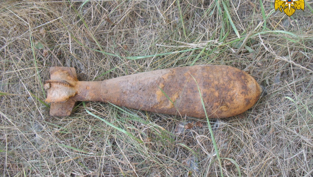 В Комаричском районе нашли снаряды времён войны