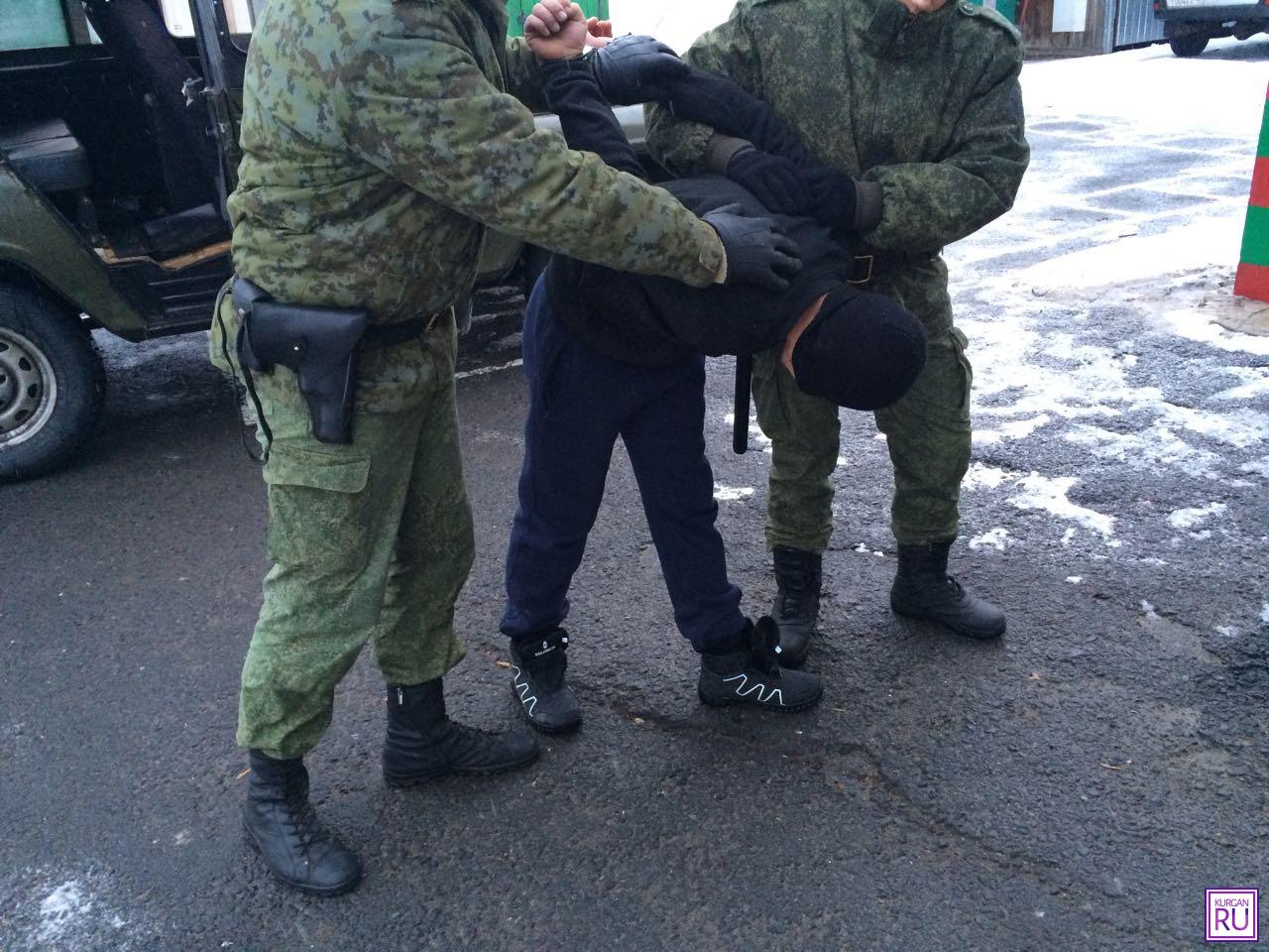 В Брянской области на украинском участке границы задержали двоих нарушителей