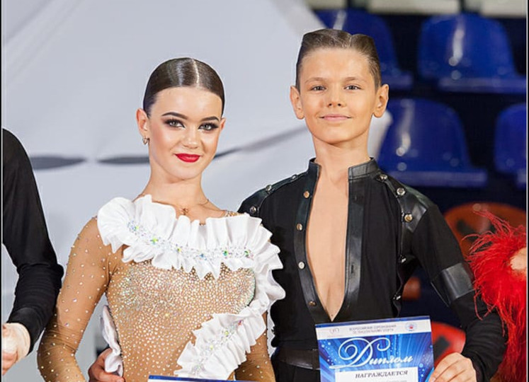 Брянские танцоры порадовали успешным выступлением в Москве