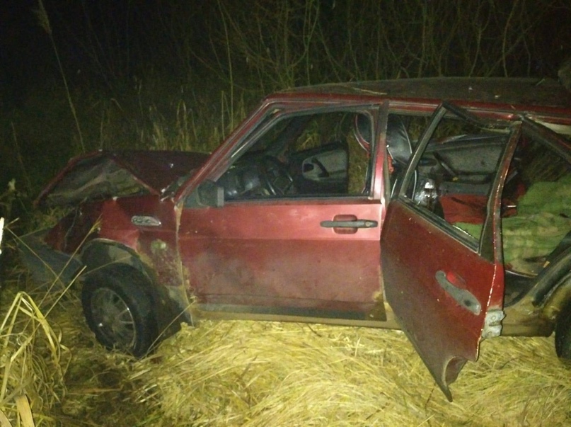На брянской трассе пьяный водитель вылетел в кювет: погиб 37-летний пассажир