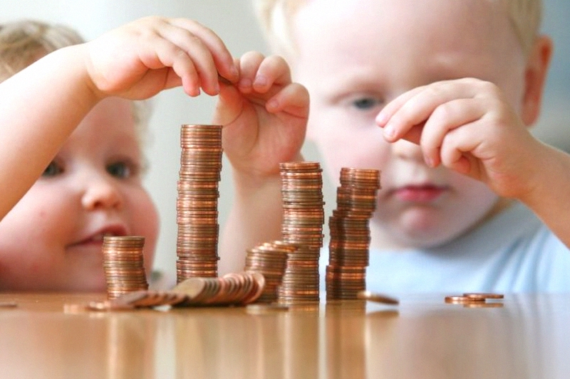 На Брянщине на пособия для семей с детьми потратят 6,4 млрд рублей