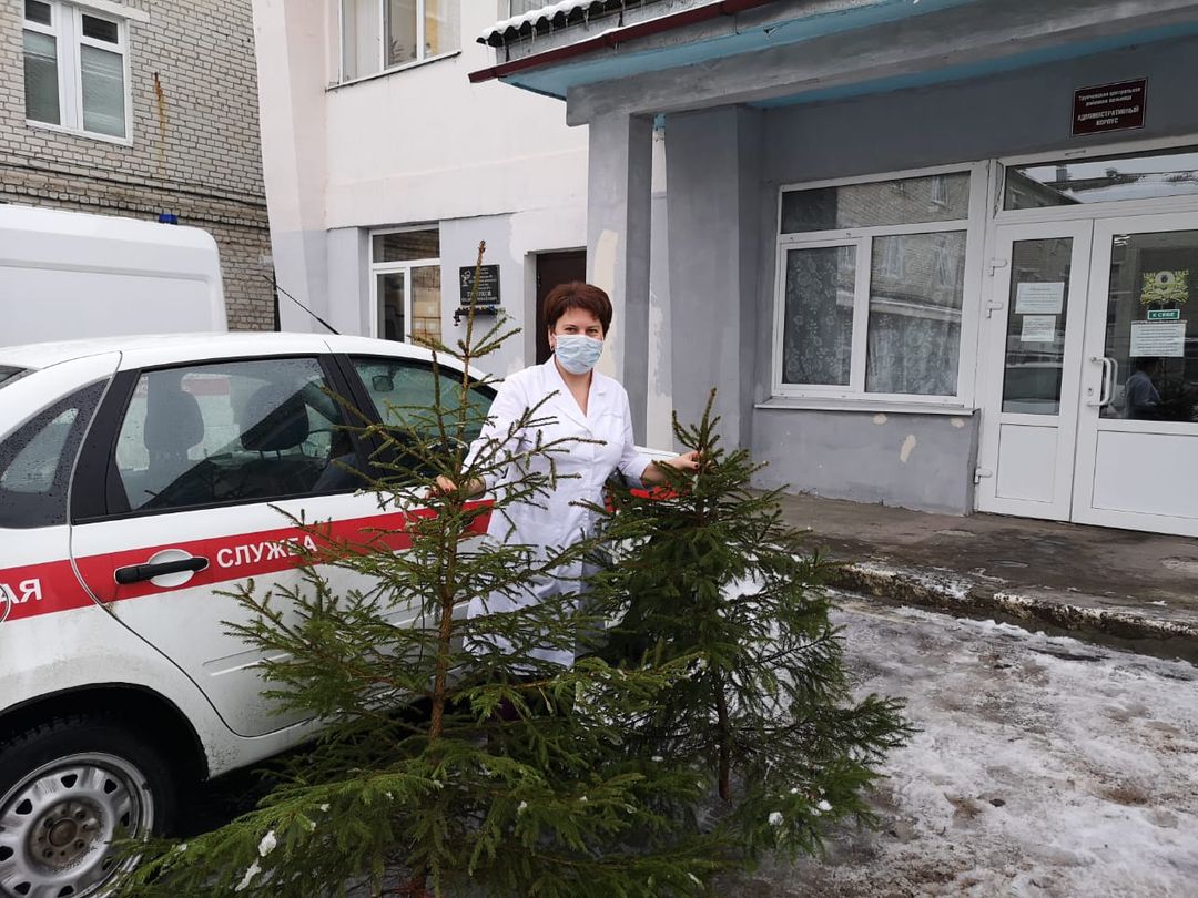 В больницах и поликлиниках Брянской области пройдет акция «Ёлочка – врачам»