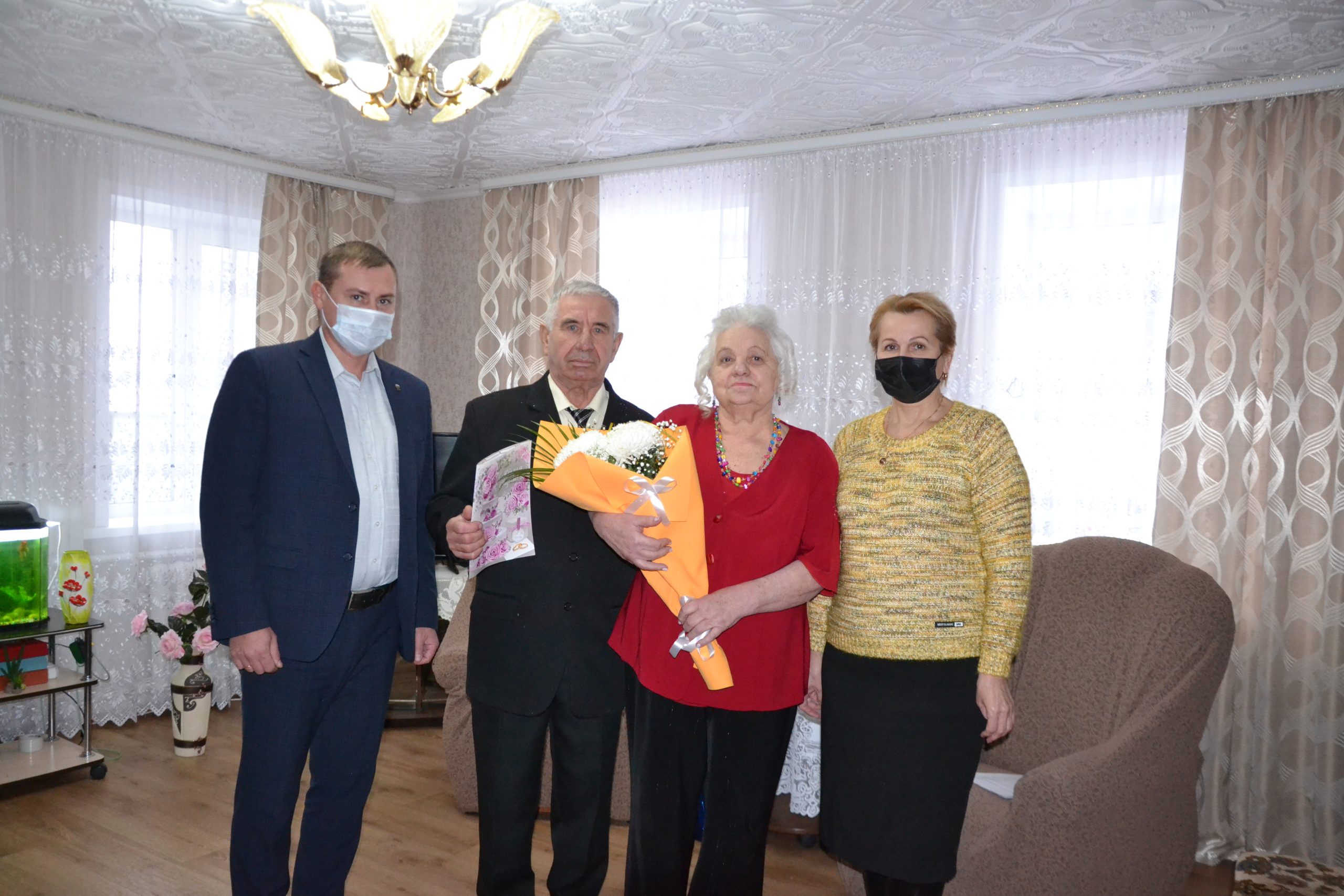 Супруги Зайцевы из брянского села Витовка отметили золотую свадьбу