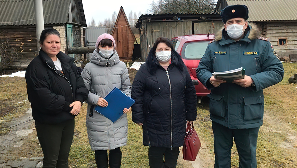В Брянской области продолжаются противопожарные рейды по частному сектору