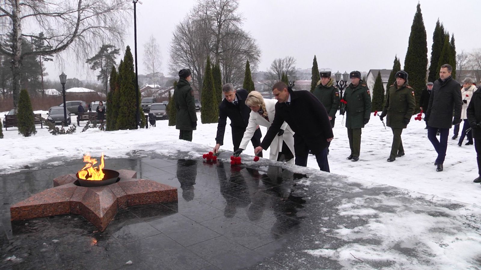 В Клинцах почтили память погибших в годы войны неизвестных солдатов
