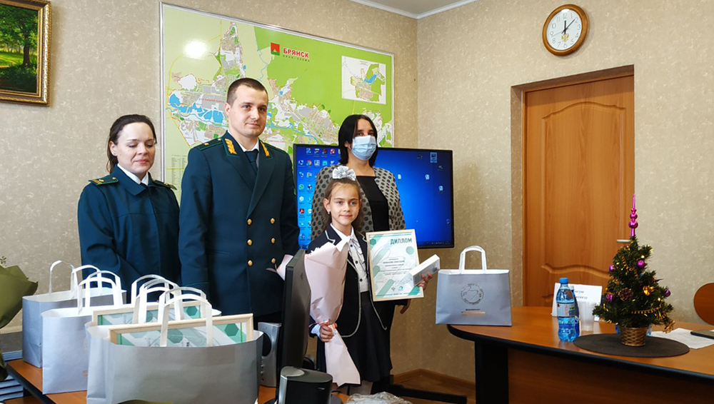 Школьники из Брянской области стали победителями международной премии