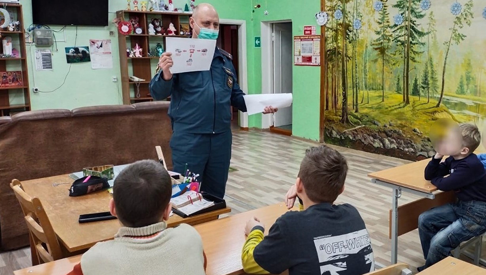 Детский приют в Новозыбкове посетили сотрудники госпожнадзора в Новозыбкове