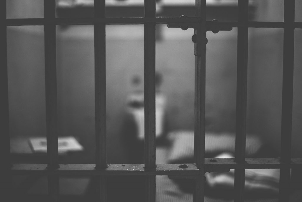 Брянский суд отправил смоленского наркодилера на восемь лет в тюрьму