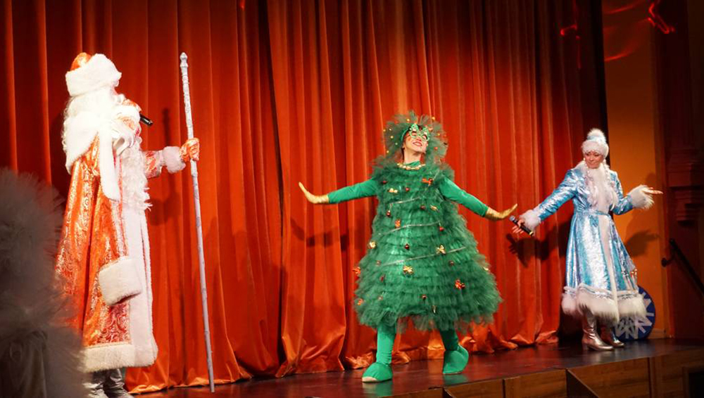 В брянском театре кукол стартовала новогодняя программа