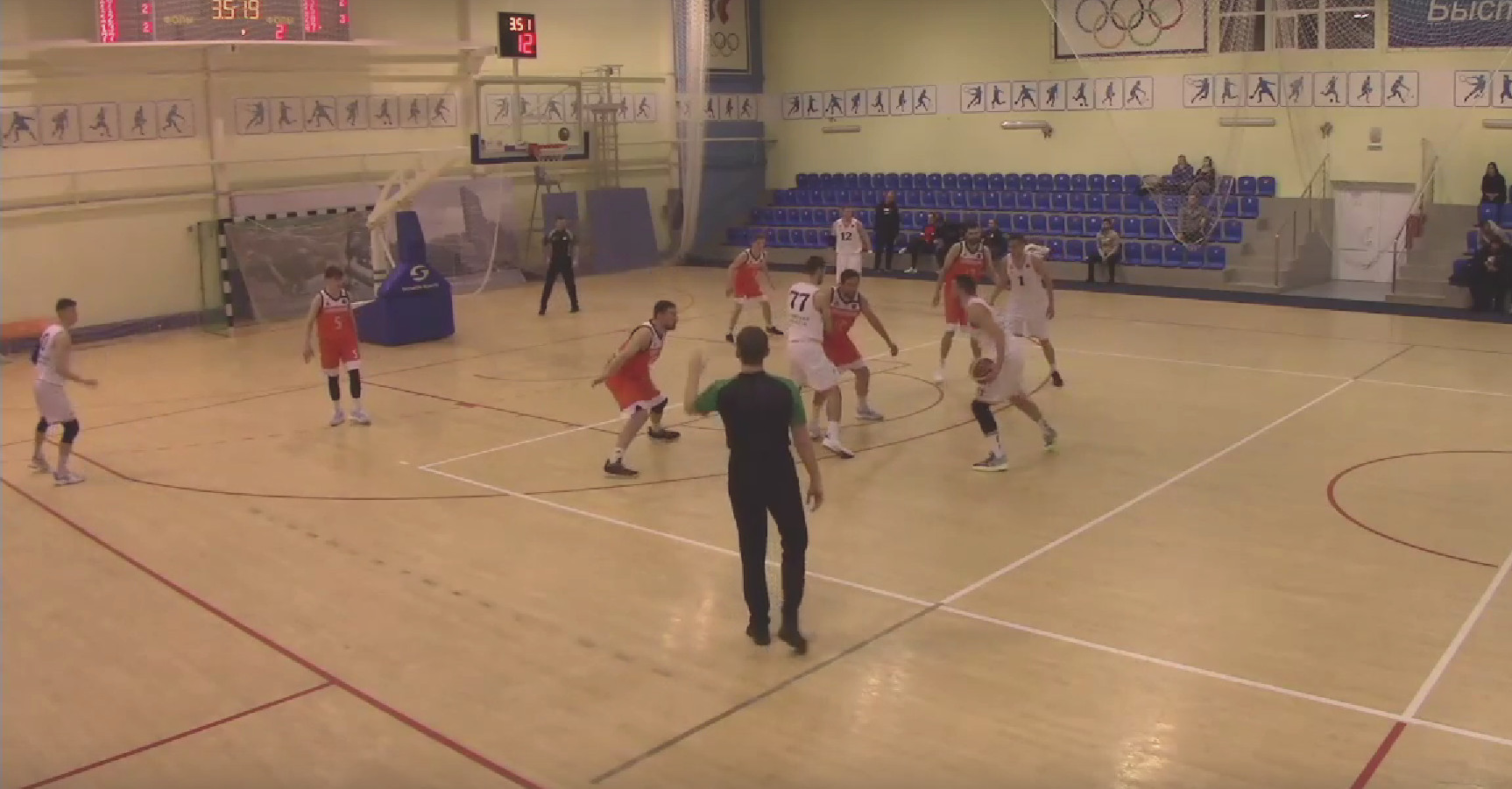 Баскетболисты «Брянска» в родных стенах обыграли ярославский «Буревестник»