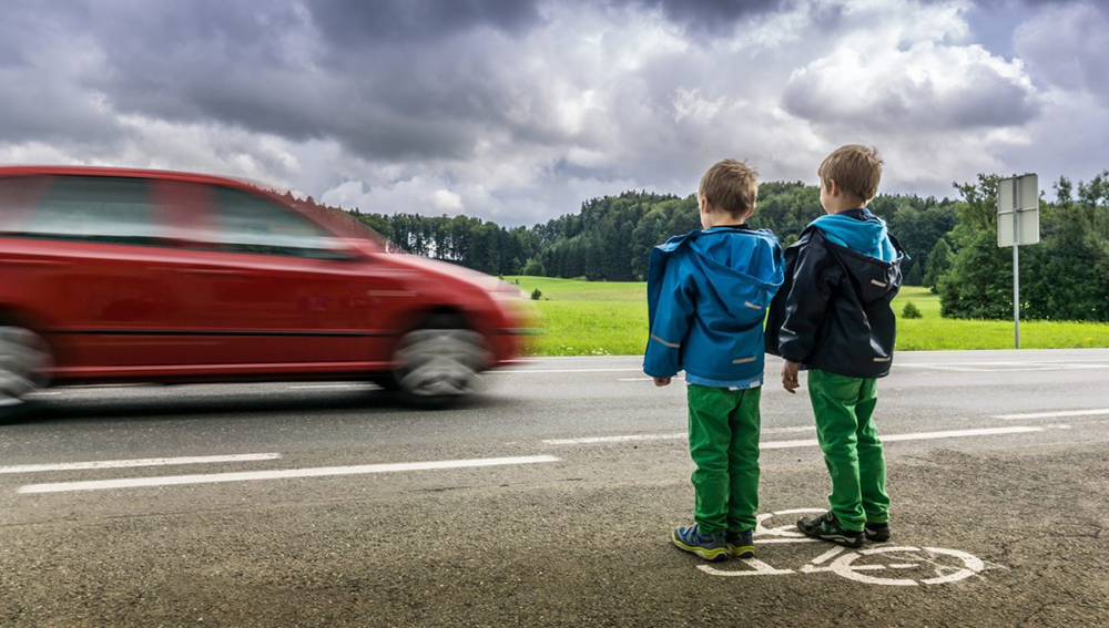 В прошлом году под колёса брянских водителей угодили 27 детей