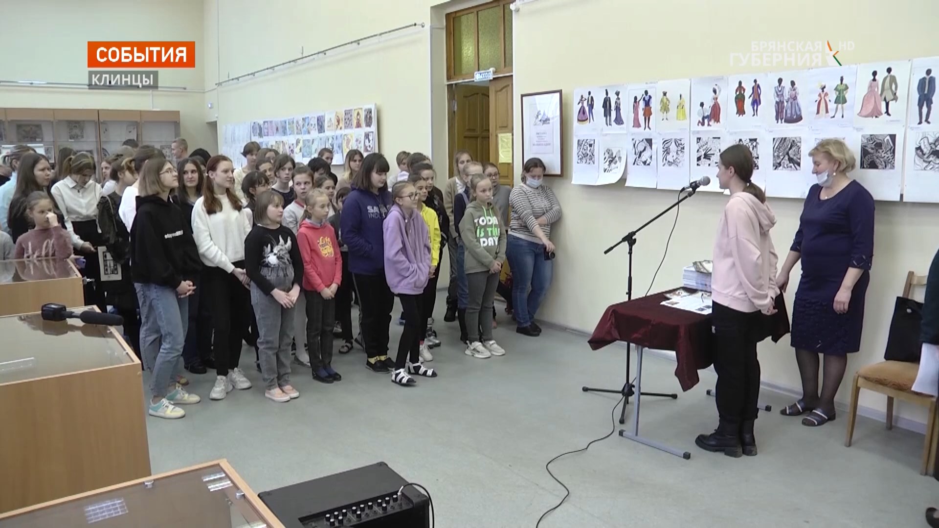 Юные художники из Клинцов примут участие в конкурсе «Медный всадник» в Санкт-Петербурге