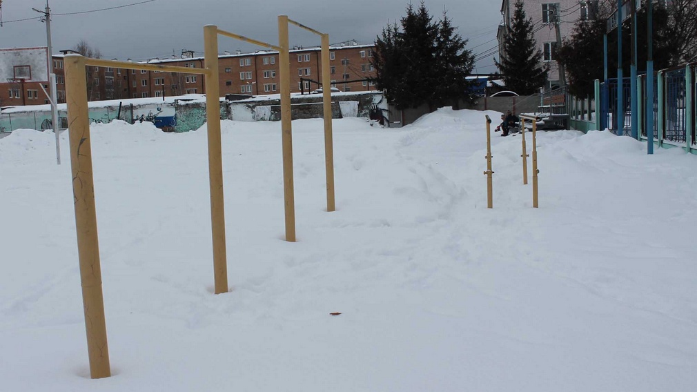 В городе Карачеве обновят спортивную площадку