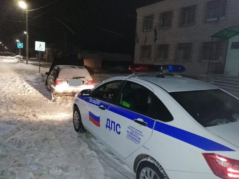 В брянском поселке Климово 24-летний водитель устроил пьяные покатушки