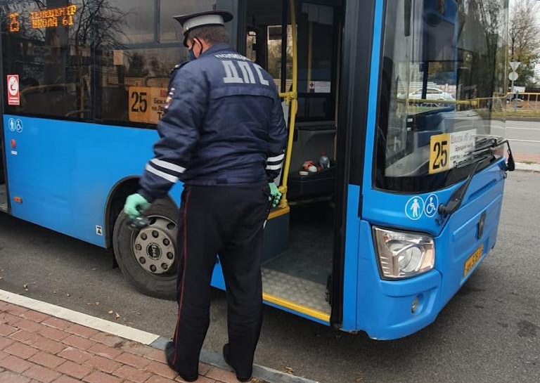 В Брянске оштрафовали 24 водителя автобусов и маршруток
