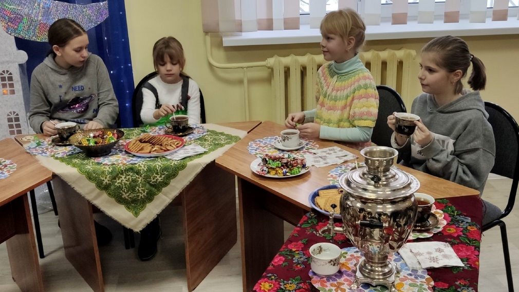В Брянской детской библиотеке открылся зимний фестиваль детского творчества
