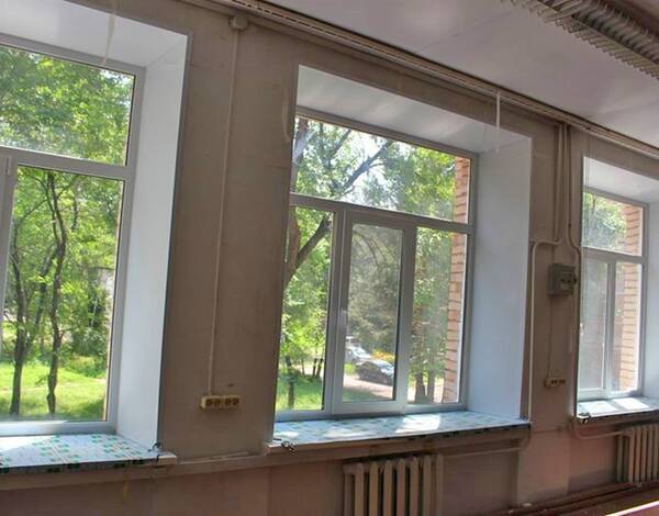В 16 учреждениях образования Стародубского района заменили окна