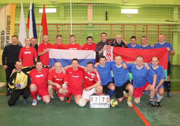В Стародубе в честь Дня защитника Отечества состоялся матч дружбы по мини-футболу