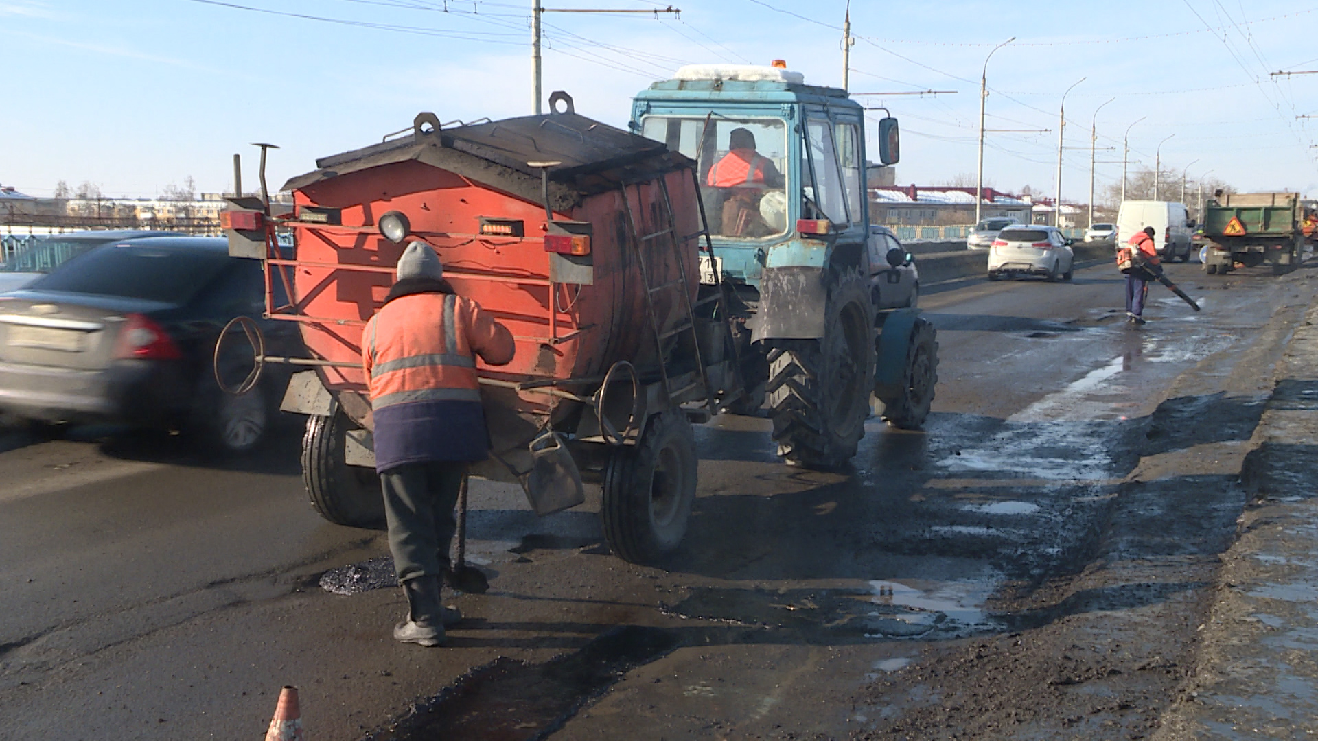 Брянцам популярно объяснили особенности зимнего ремонта путепровода в Фокинском районе