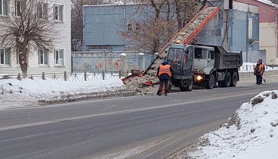 С улиц Брянска вывезли 69 тысяч тонн снега
