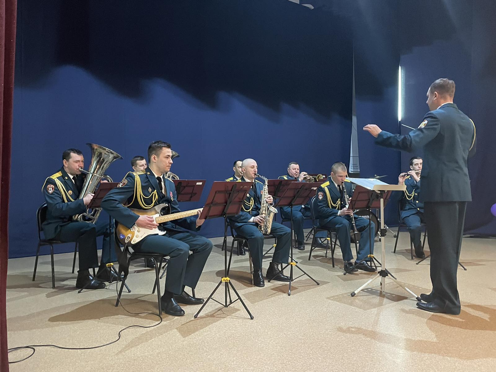 Брянский военный оркестр поздравили с профессиональным праздником