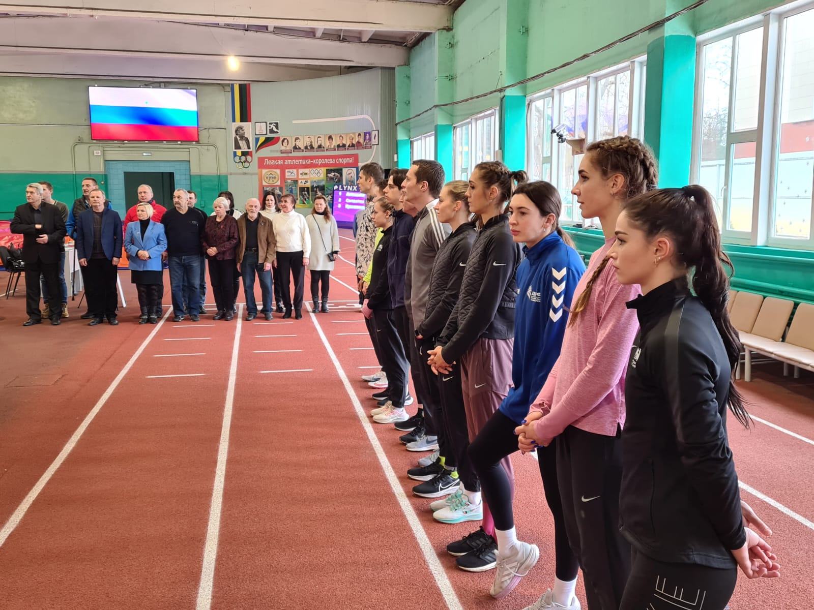 В Брянске прошел всероссийский турнир по лёгкой атлетике памяти Геннадия Морозова