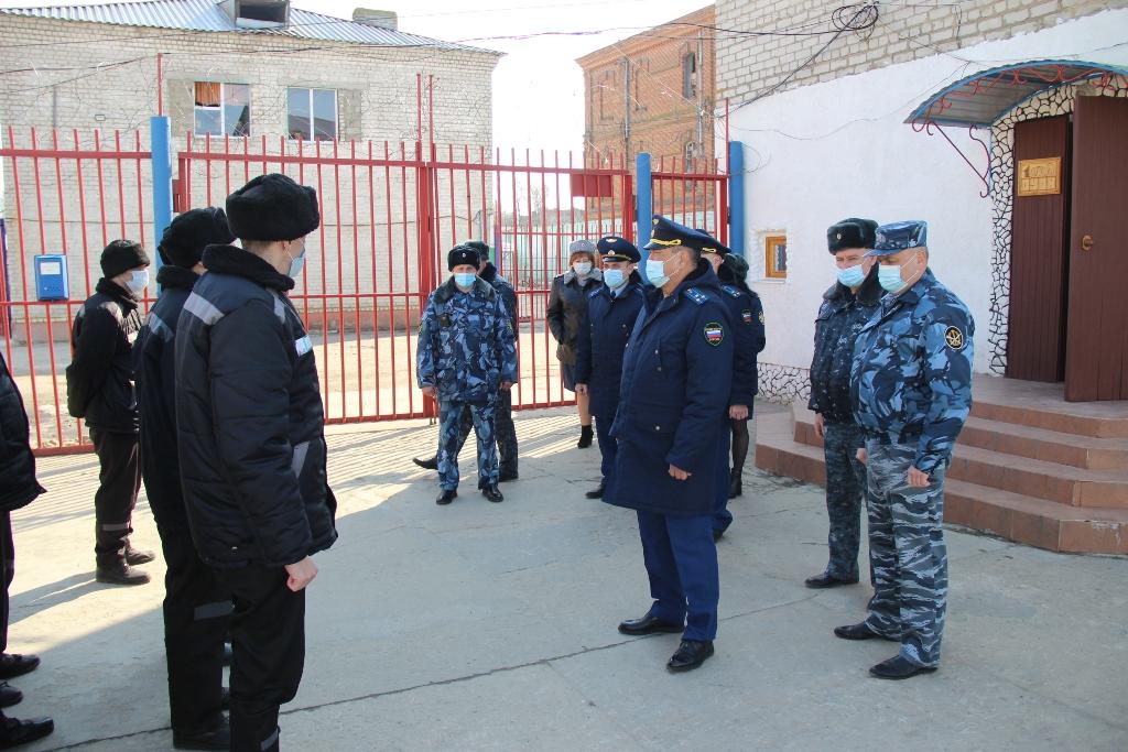 Заместитель прокурора Брянской области Шойсорон Доржиев проверил состояние законности в колонии № 5