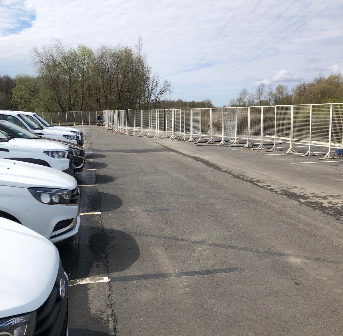 В Брянске во время обрушения парковки автомобили ГК «БН-Моторс» не пострадали