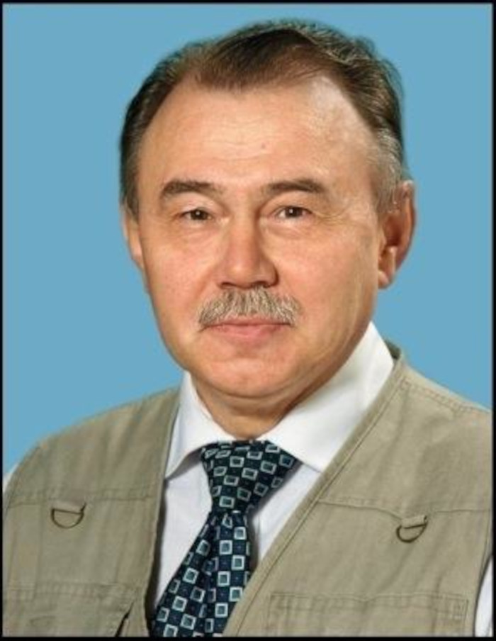 В Брянске на 71 году жизни скоропостижно скончался профессор Владимир Новиков
