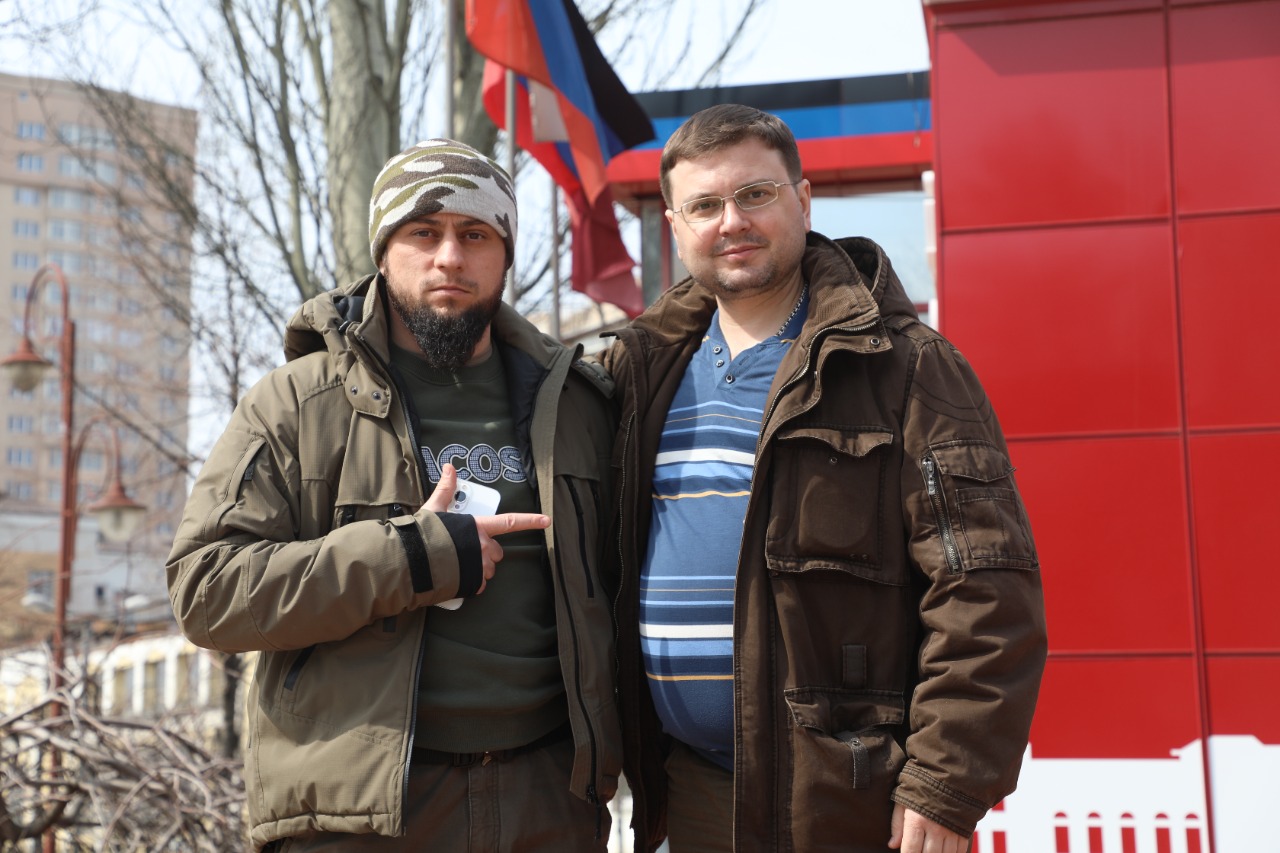 Директор ТРК «Брянская Губерния» поблагодарил Ахмеда Дудаева за организацию пресс-тура на Донбасс