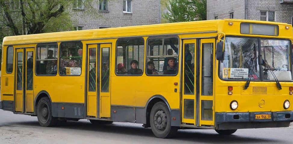 В Брянске по выходным дням автобус № 13 продлили до Мамоновского кладбища